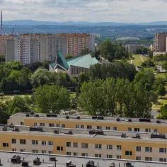 Jak dojechać do osiedla tysiąclecia w Krakowie - najlepsze trasy i połączenia